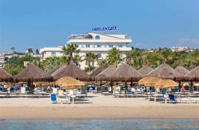 Hotel Europa Beach Village