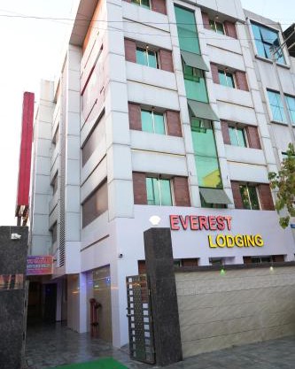 HOTEL EVEREST KAILAS Group