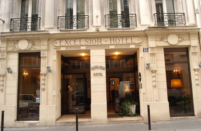 Hotel Excelsior Batignolles