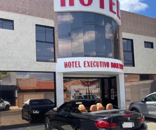 Hotel Executivo Boulevard