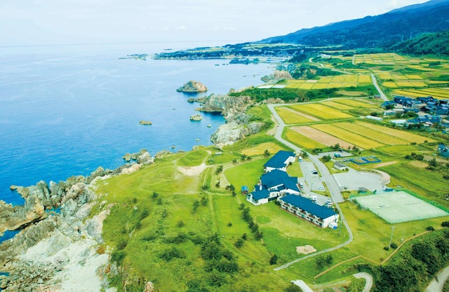 Hotel Familio Sado Aikawa
