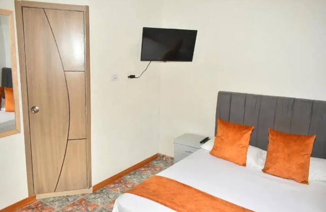 Hotel Flamante Bulevar- Habitación Doble con baño privado 2