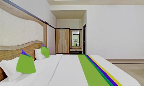 Hotel G B Palace