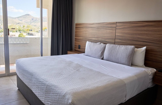 HOTEL GARCIA PERAL