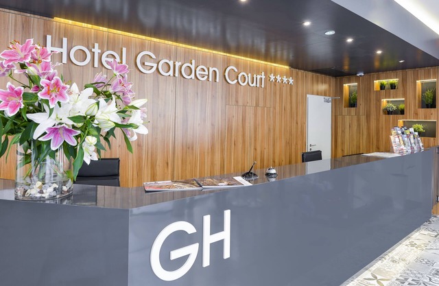 Hotel Garden Court