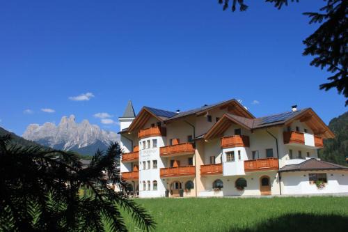 Hotel Garnì Paradisi - Wellness & Spa