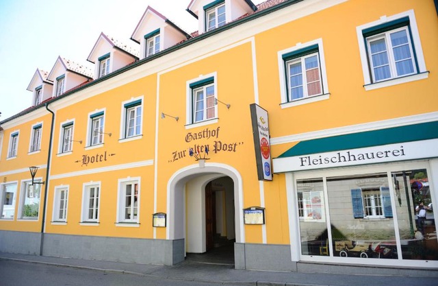 Hotel-Gasthof-Fleischerei - Zur alten Post