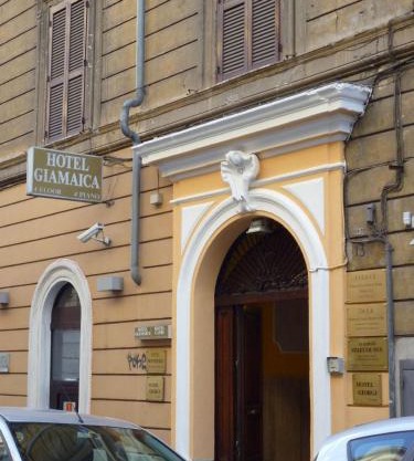 Hotel Giamaica for Girls & Ladies Only