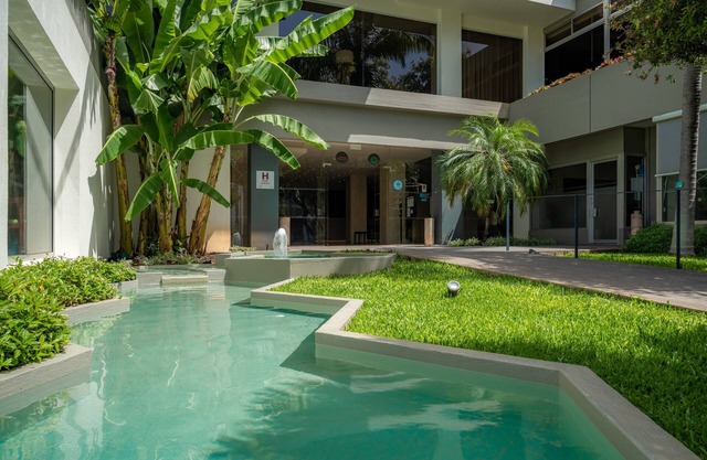 Hotel Girassol - Suite Hotel