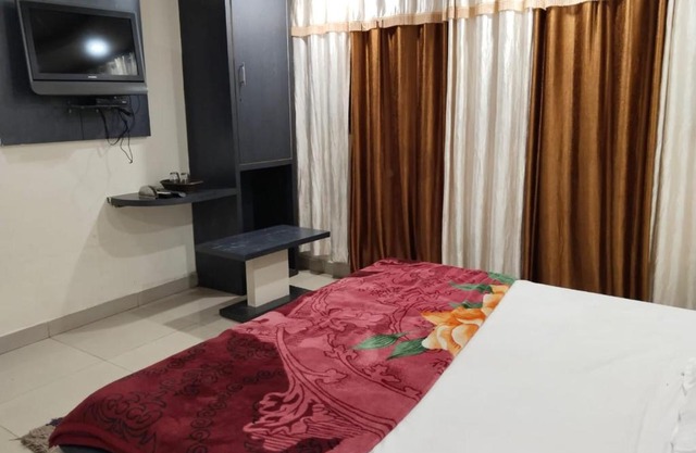 Hotel Giriraj