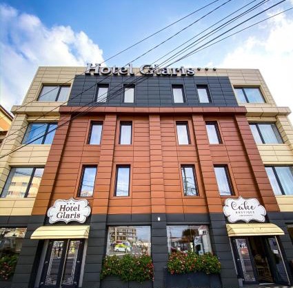 HOTEL GLARIS