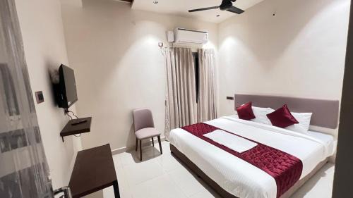Hotel GMR Pearls