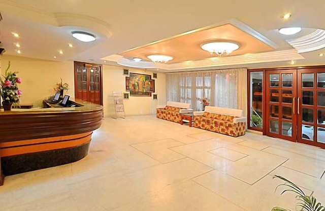 Hotel Gnanam