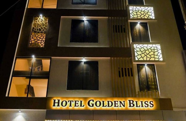 Hotel Golden Bliss