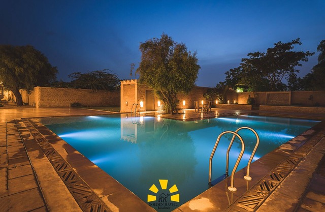 Hotel Golden Haveli