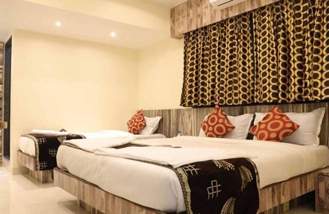 Hotel Golden Inn