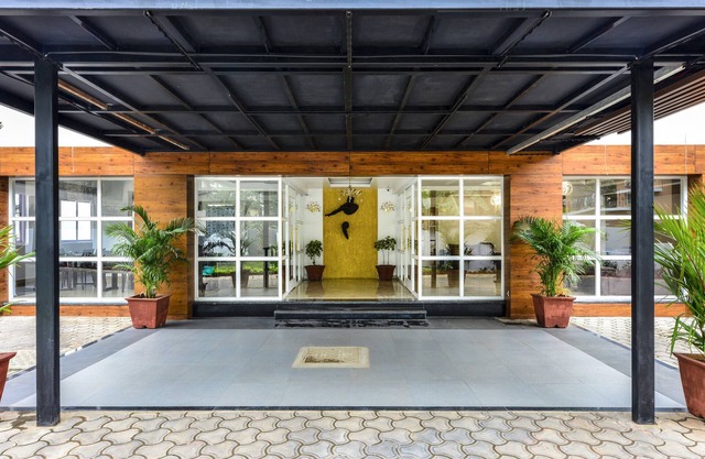 Hotel Golden Plateau