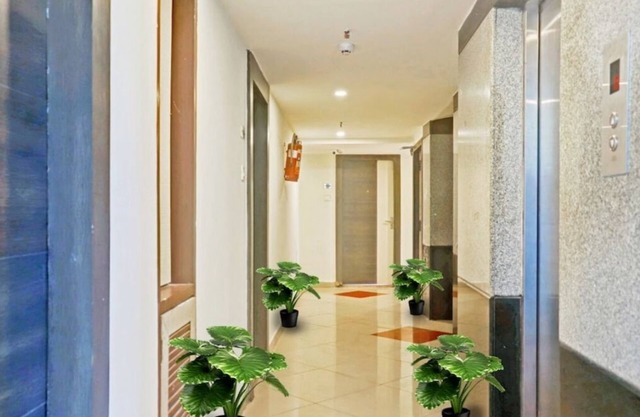 Hotel golden way