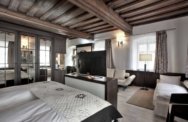 Hotel Grand