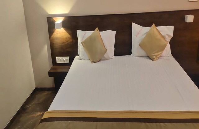 Hotel Grand Gaayatris