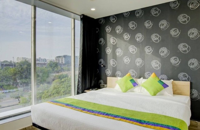 Hotel Grand Lotus Banquet and Rooms