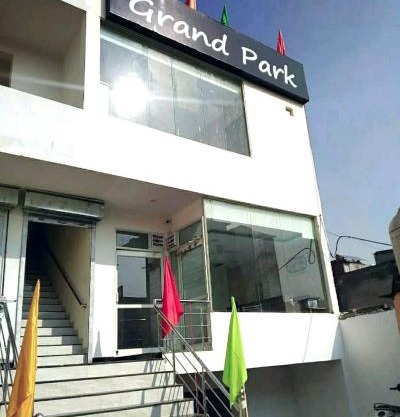 HOTEL GRAND PARK, ZIRAKPUR