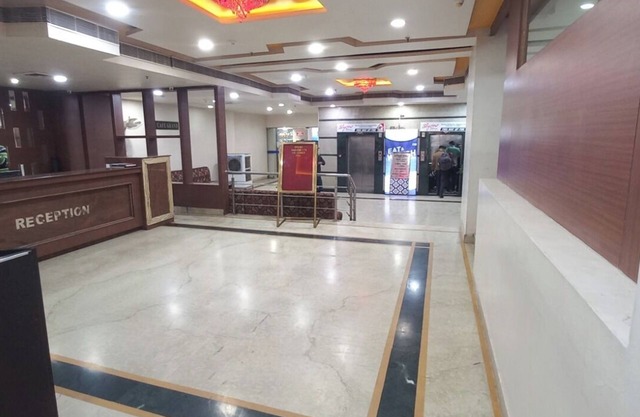 Hotel Grand Samdareeya - Jabalpur