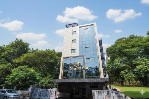 Hotel Grand Stay Park Near Ameerpet Metro Station & GVK One Mall