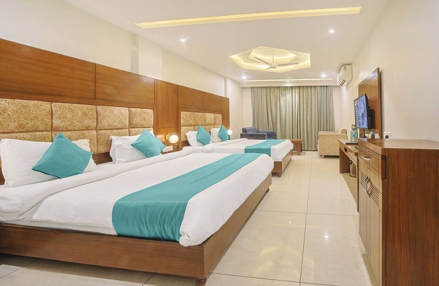 Green Hotel - Behind Parmarth Niketan