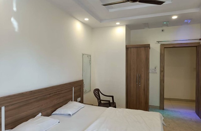 Hotel Green Galaxy
