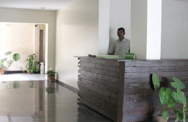 Hotel Gulmohr