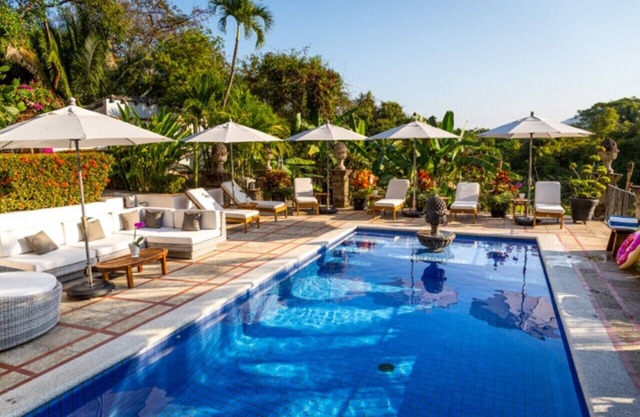 Hotel Hacienda Maria Elena