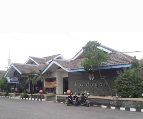 Hotel Handayani