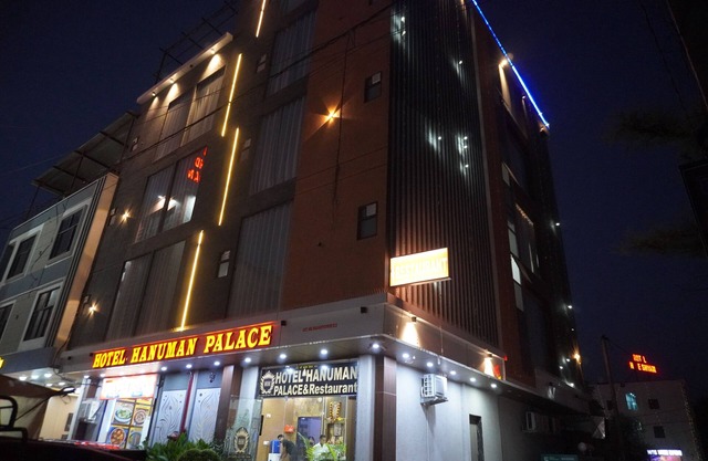 Hotel Hanuman Palace