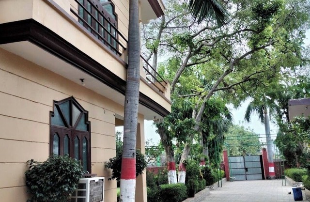 Hotel Hari Sharanam