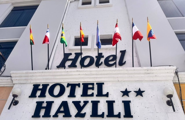 HOTEL HAYLLI INN