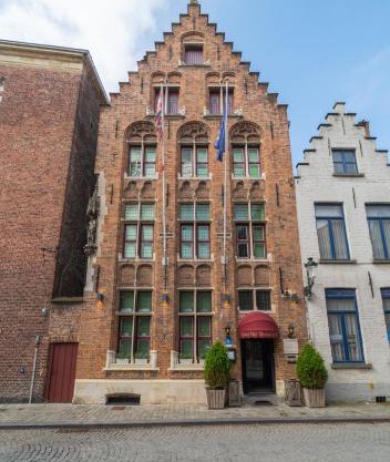 Hotel Het Gheestelic Hof by CW Hotel Collection