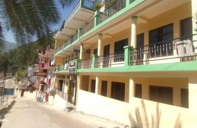 Hotel Himalayan Inn