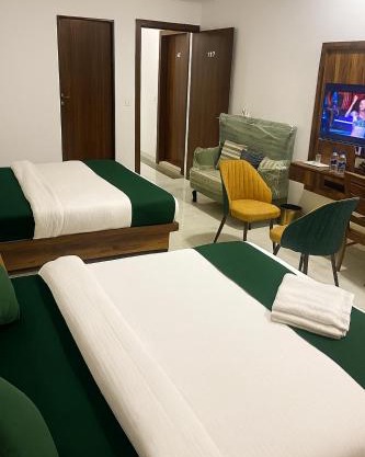 Hotel Himanshi Executive