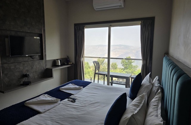 Hotel Holiday Plus