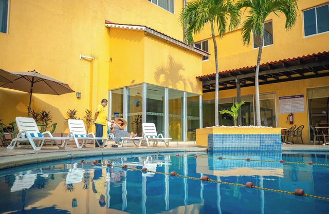Hotel Hostal de Cortes