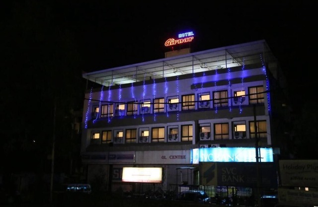 Hotel Girnar