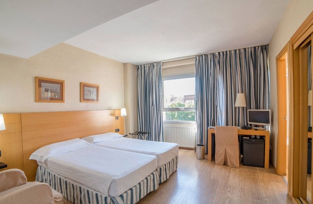 Hotel Infanta Mercedes
