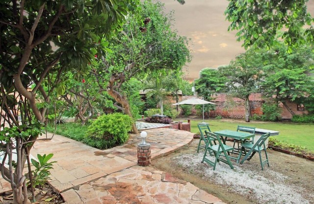 Hotel Inn Season - A Heritage Hotel in Jodhpur