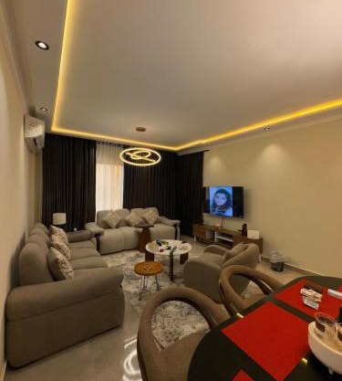 Hotel, integrated hotel for recreation, luxury apartment
