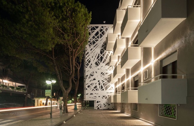 Hotel Iris