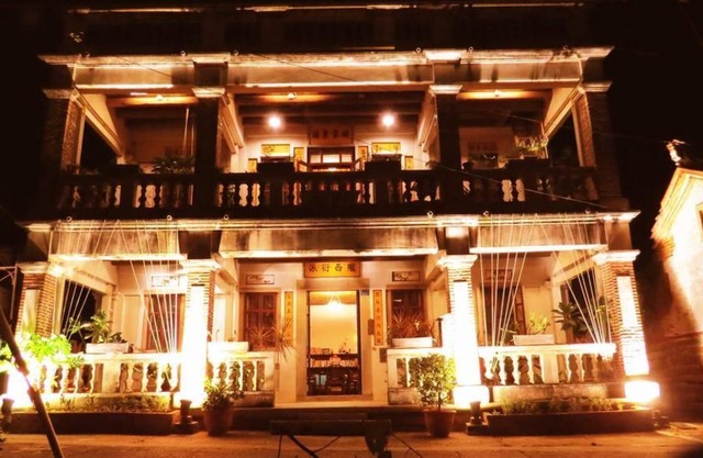 Hotel Iris