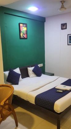 Hotel Isher International