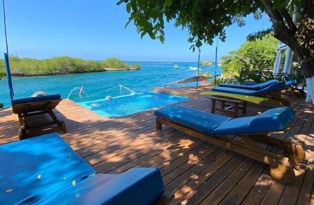 HOTEL ISLA MULATA