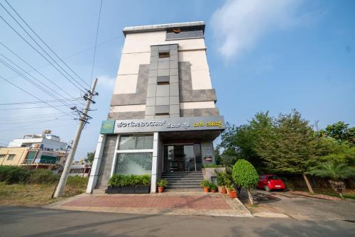 Hotel J N Stay Mysore - 12 Minutes to Mysore Palace